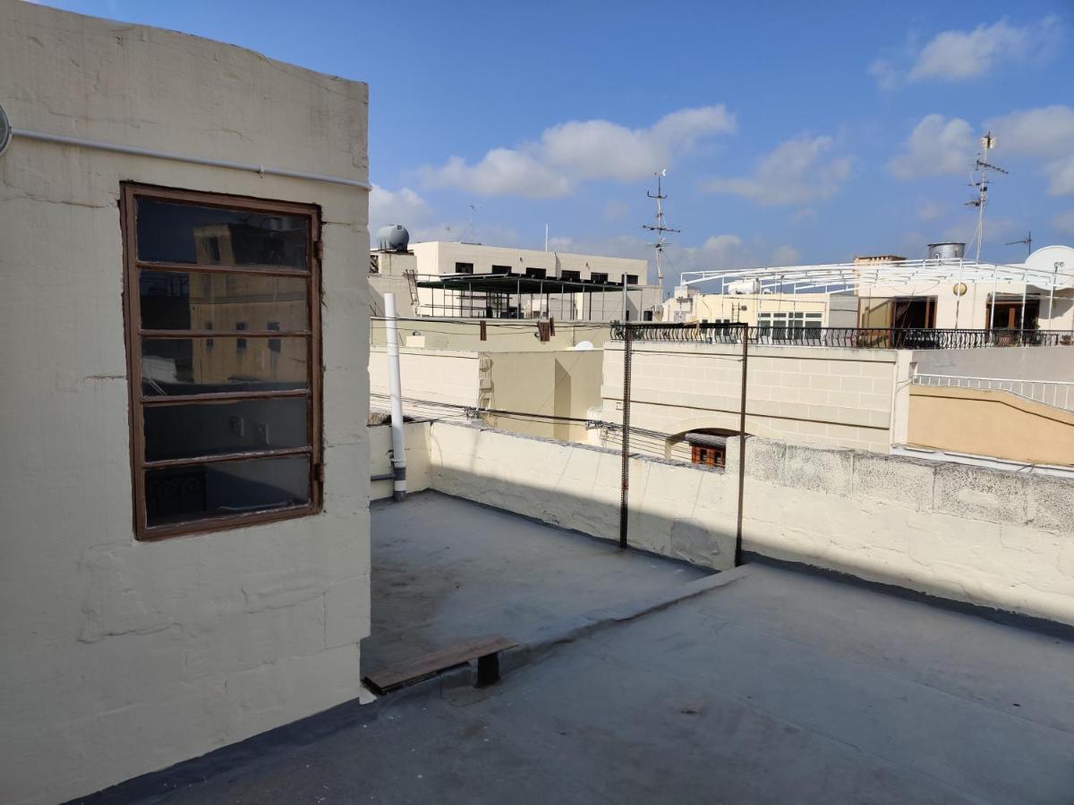 Rons Town House Leilighet Tarxien Eksteriør bilde
